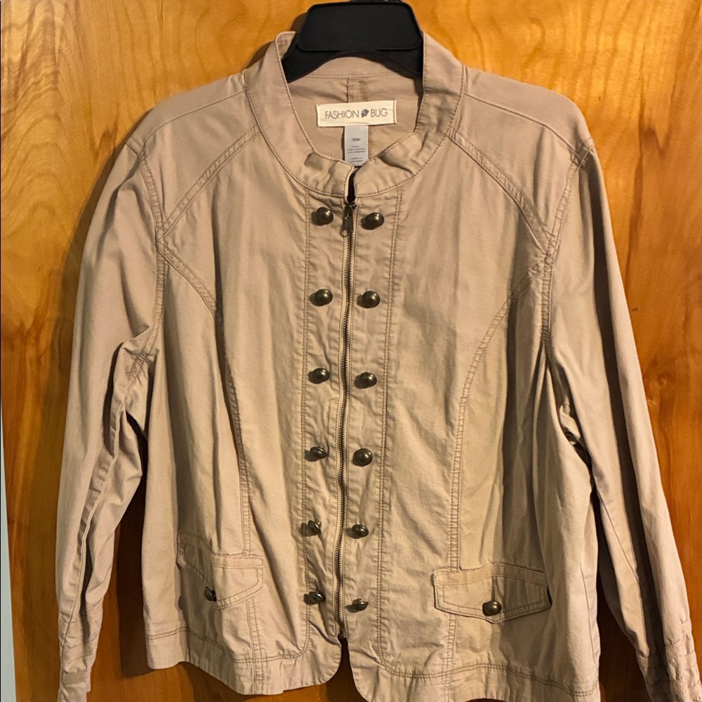 Vintage Fashion Bug Beige Utility Jacket for Women
